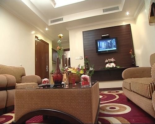 Carawan Al Khaleej Hotel Эр-Рияд Экстерьер фото